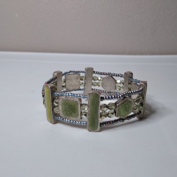 Vintage Metal Stretch Bracelet - Picture 6 of 12